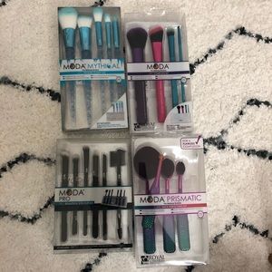 MODA makeup brushes